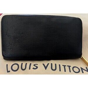 LOUIS VUITTON Epi Zippy Wallet Black Leather CA4111